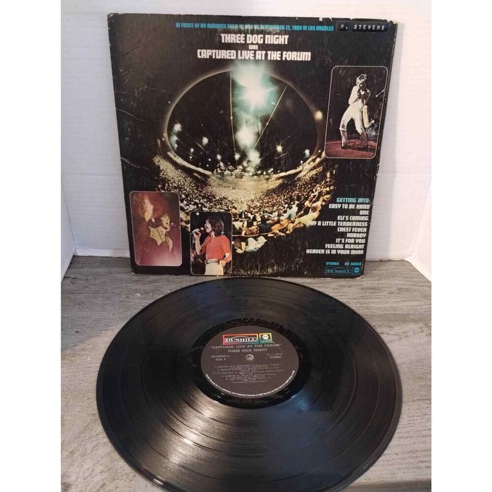THREE DOG NIGHT "Captured Live At The Forum" 1969 (Dunhill/DS50068)